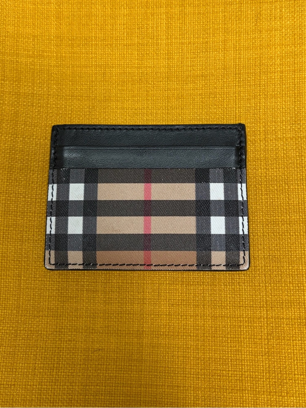 EUC Burberry Check Cardholder